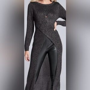 VENUS Black and Silver Knit Sweater